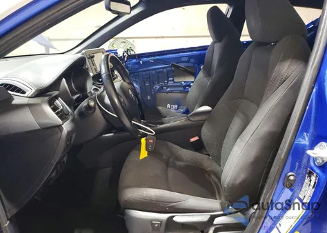 2018 Toyota C-Hr Xle z USA, uszkodzony, nr VIN NMTKHMBX7JR052144